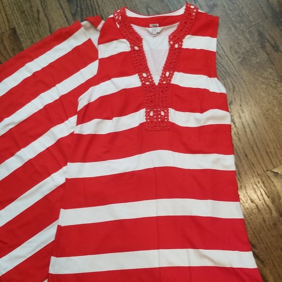 crown & ivy Dresses & Skirts - Crown & Ivy Red And White Maxi Dress Sz XL